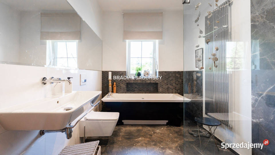 Dom wolnostojący 1812m2 Pielgrzymowice