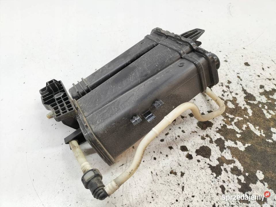 OBUDOWA FILTRA PALIWA 2Q0201801A Skoda Scala I sprzedam