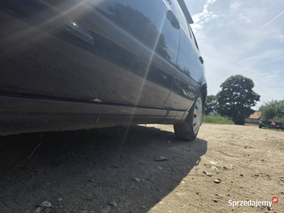 Golf 3 16 elektryczne szyby klima wspomaganie 1600cm3 Radzyń Podlaski