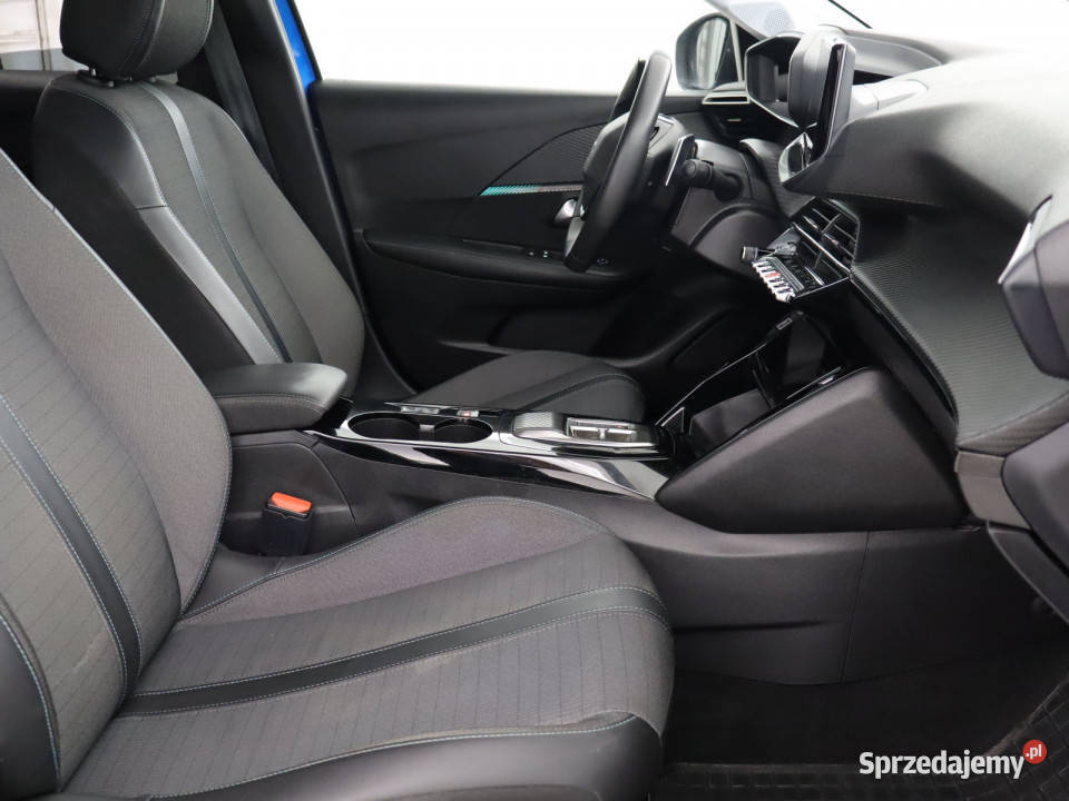 Peugeot 208 12 PureTech Bielany Wrocławskie