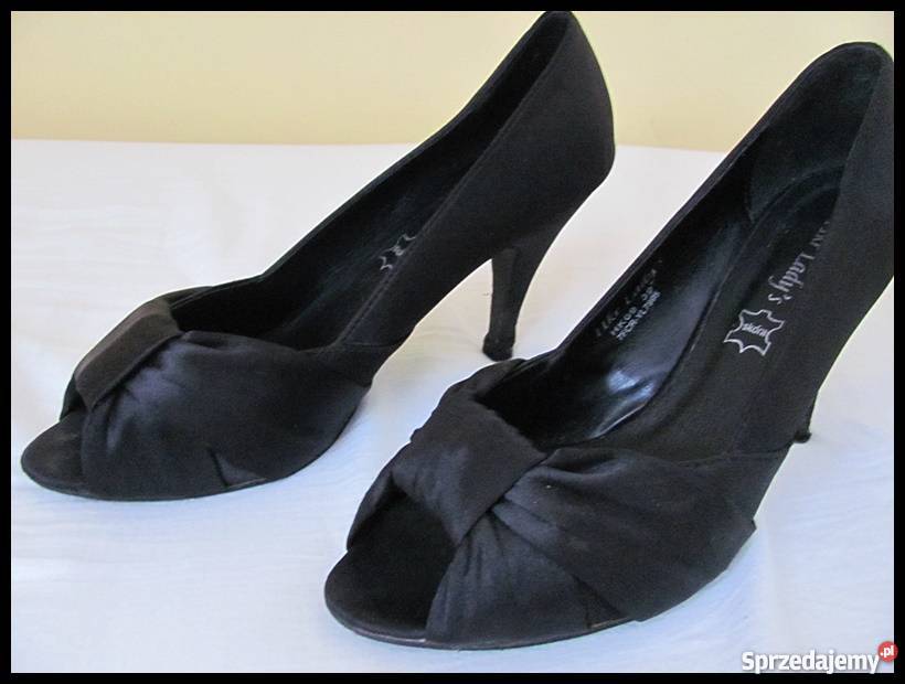Czarne czółenka rozmiar 39 wkładka skórzana 25 Czółenka Płock sprzedam