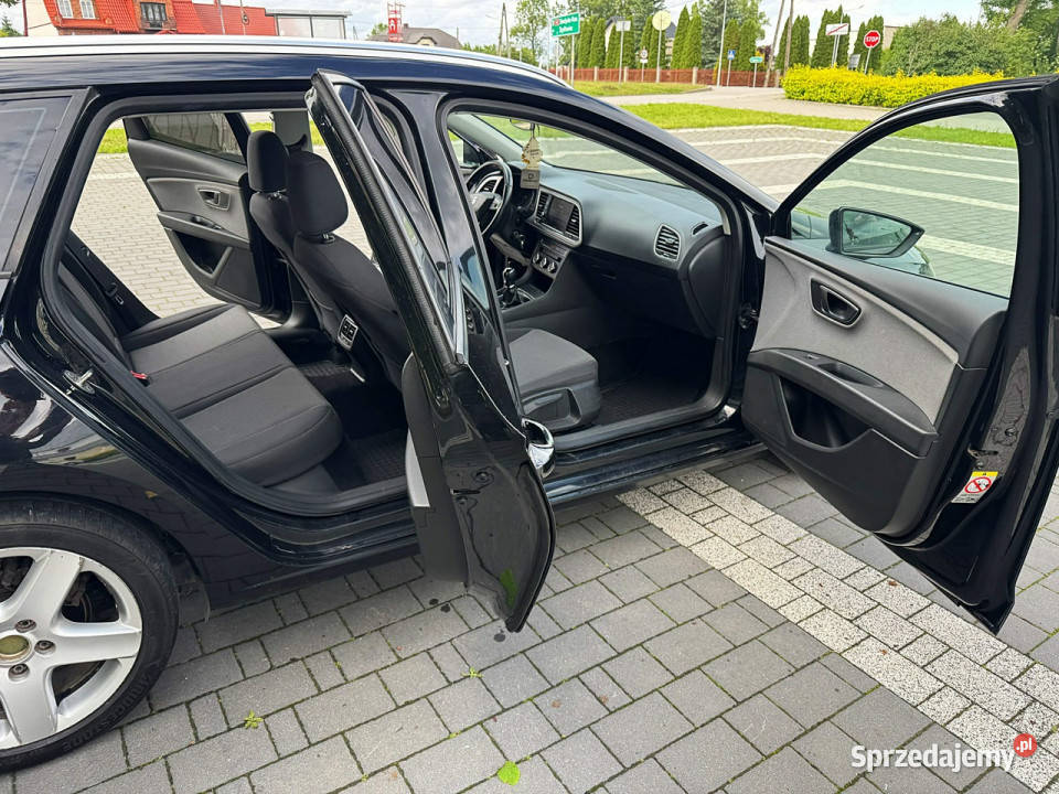 Seat Leon Sportstourer 16 TDI 116 LED Navi III aluminiowe felgi