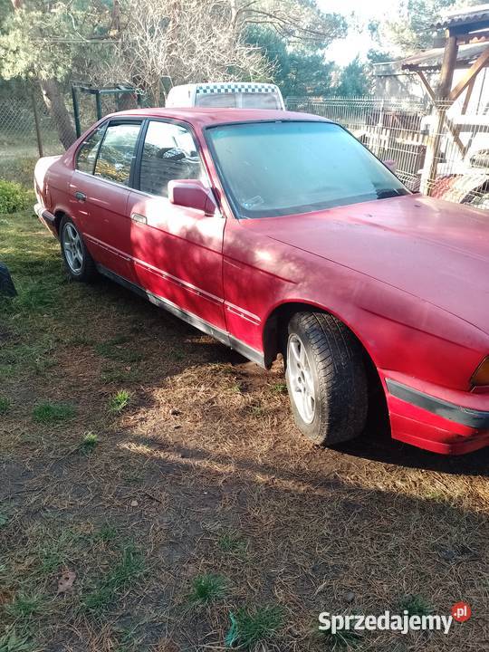 BMW e34 1990rKAROSERIA GOLA bez drzwi el przodu osobowe Jastrzębia Góra sprzedam