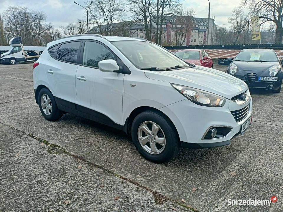 Hyundai ix35 zadbany serwisowany elektryczne lusterka Tomaszów Mazowiecki