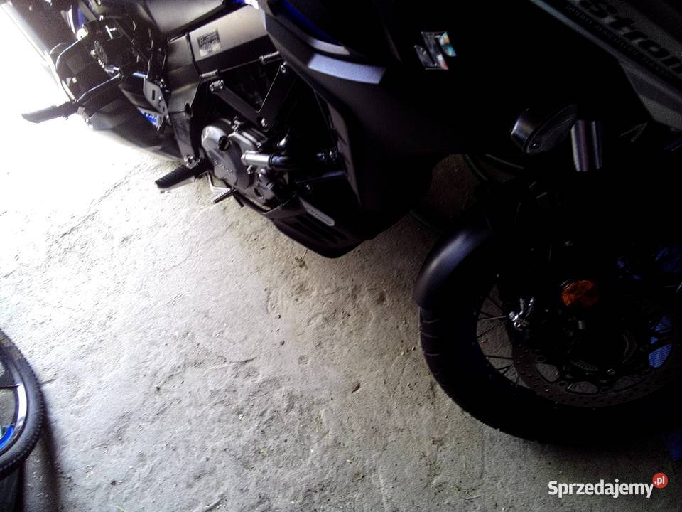 Suzuki v strom 650 Sobków