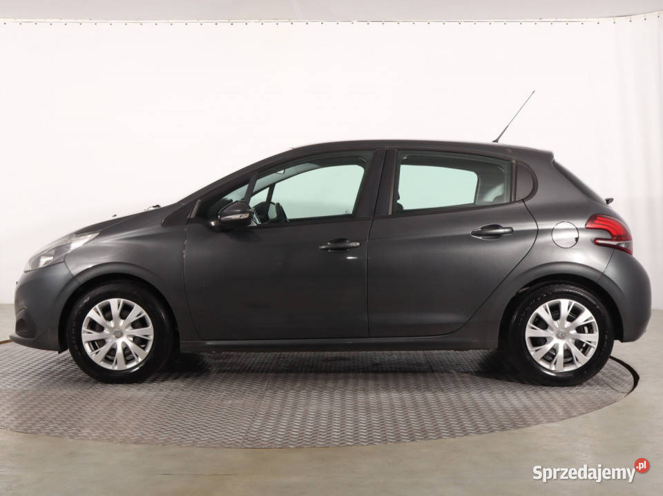 Peugeot 208 12 PureTech wielofunkcyjna kierownica Samochody osobowe Katowice