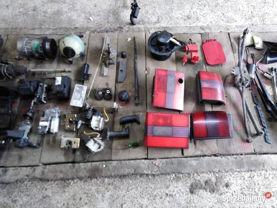 volkswagen passat b4 kombi lampa tył lewa prawa Przemyśl