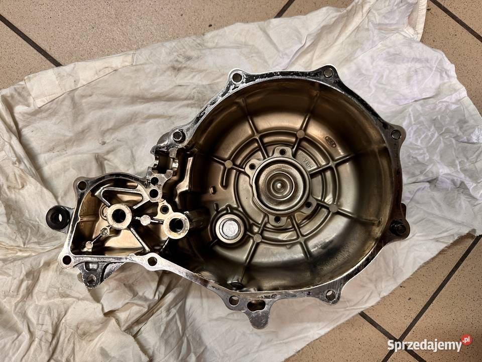 Pokrywa Alternatora dekiel silnika chrom Honda sprzedam