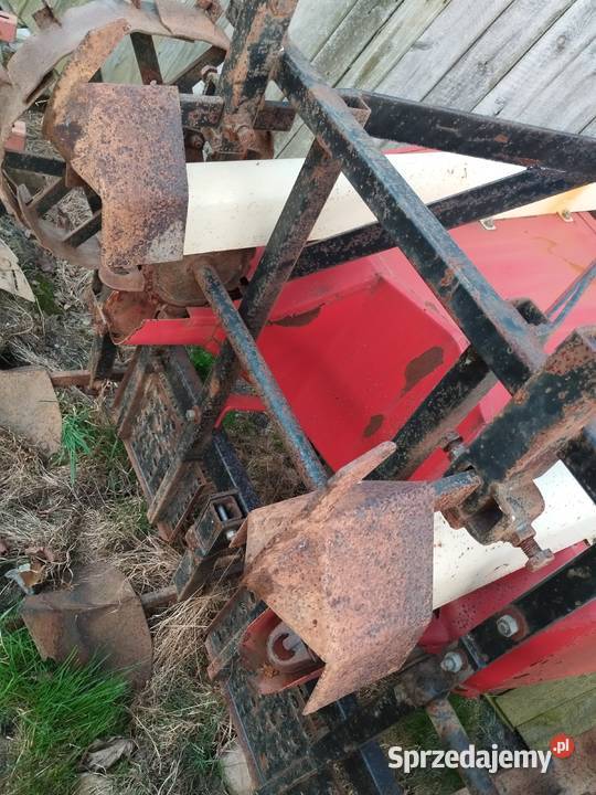 Sadzarka Akpil Radoszyce