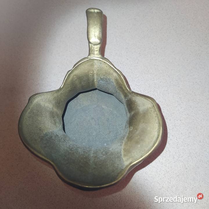 Dzbanek z masywnego mosiądzu Gdańsk