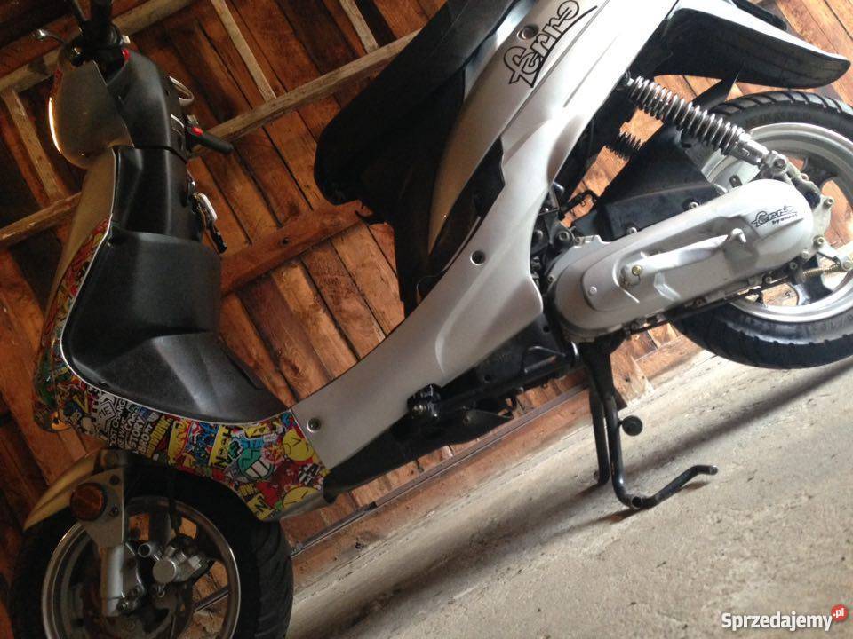 Skuter FERRO 1012 NOWY Pozostałe Głosków