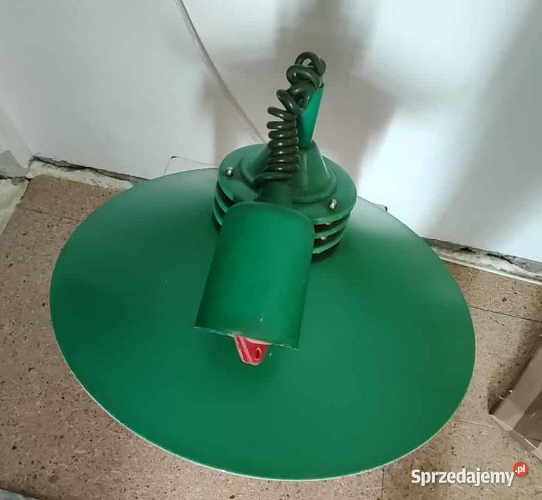 Lampa wisząca zielona metalowa loft PRL