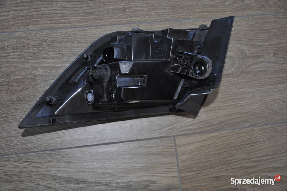 SEAT LEON III KOMBI LED LAMPY TYŁ KOMPLET TUNING osobowe Malbork