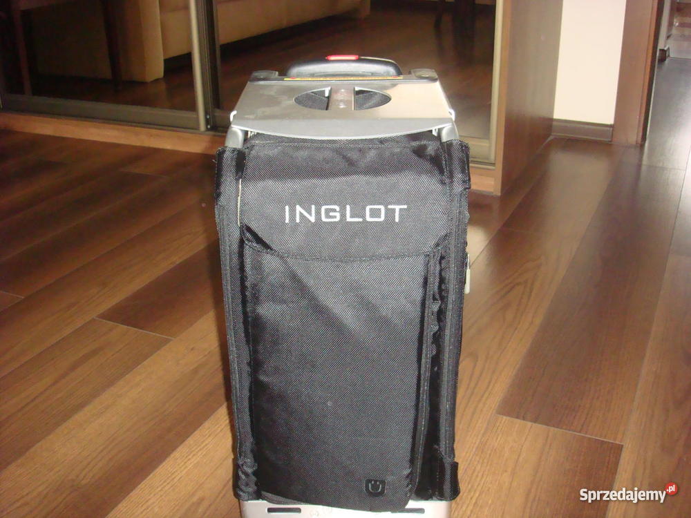 Kufer kosmetyczny na kółkach zuca Żyrardów