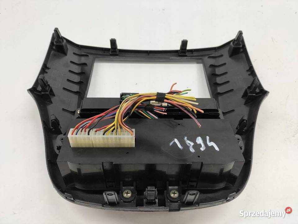 PANEL NAWIEWU RAMKA RADIA PRZEŁĄCZNIK Landwind sprzedam