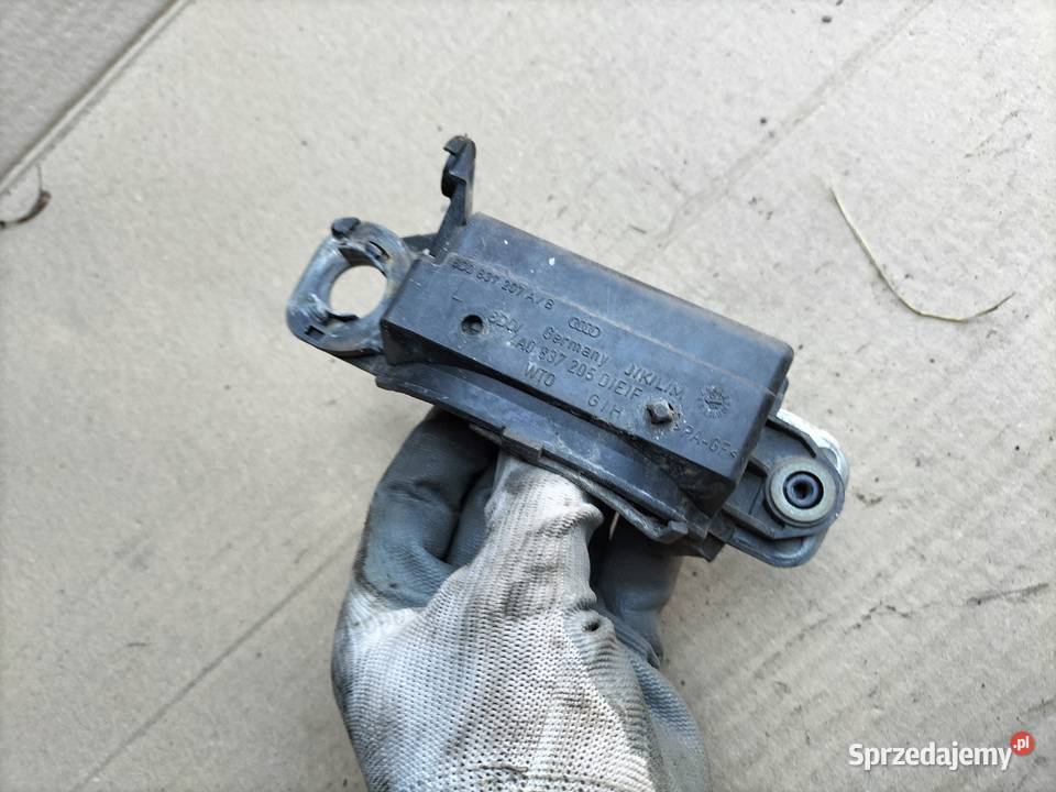 AUDI A4B5 A4 B5 KLAMKA ZEWNĘTRZNA LEWA LEWY osobowe Kamień-Kolonia