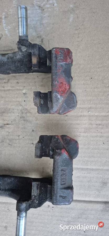 Jarzma hamulcowe 740 Audi A3 8P Golf 5 Touran