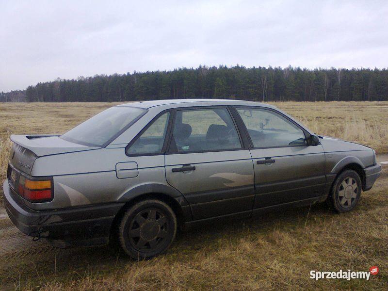 VW PASSAT B3 18 GT części Koniecpol