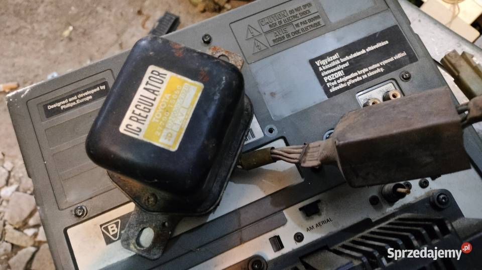 Regulator napięcia oryginał Toyota 27700 72020 Ujezna sprzedam