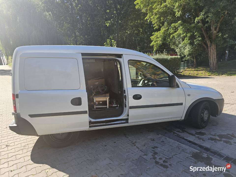 Opel Combo C blaszak 14 benzyna 90 2010r śląskie