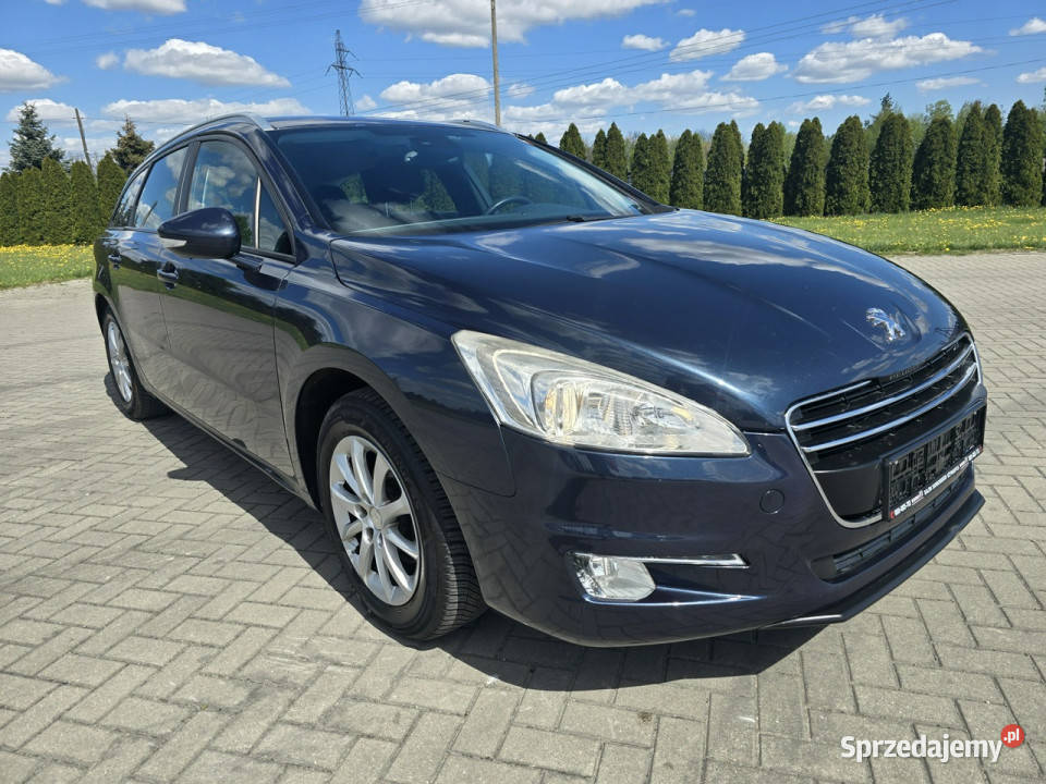 Peugeot 508 16Benzyna SerwisNavigacjaKlimatronic światła przeciwmgielne