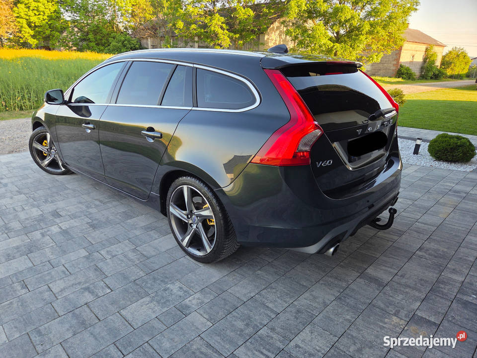 Volvo v60 20D RDESIGN Zarejestrowany Ważne nieuszkodzony Zamość