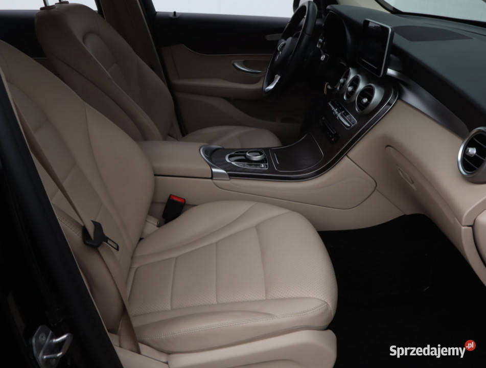 Mercedes GLC GLC 220 d 4MATIC podgrzewane fotele Łódź