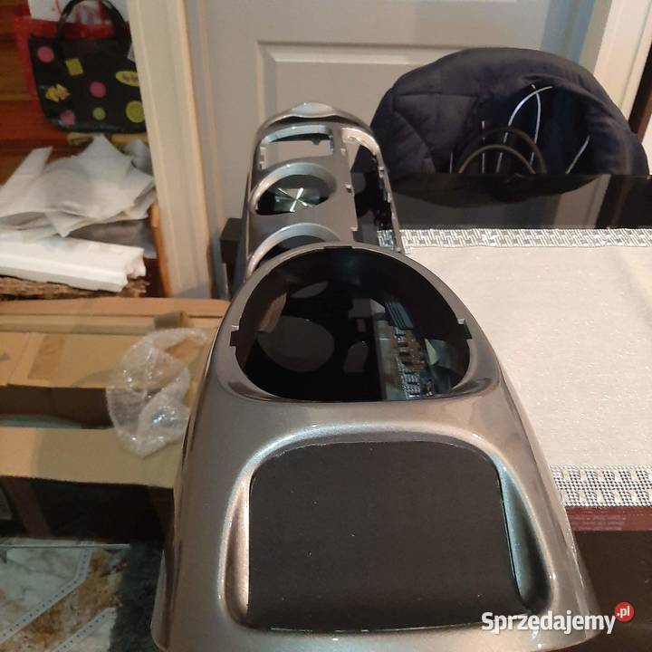 Tunel środkowy nisan Juke małopolskie Świątniki Górne