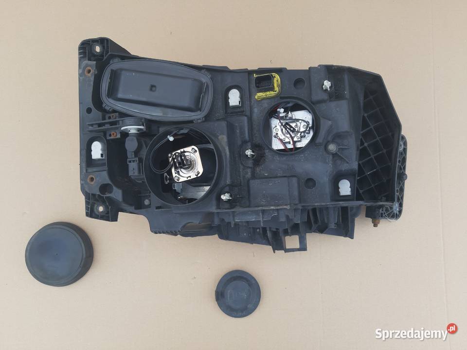 RENAULT GAMA T RANGE REFLEKTOR LEWY LAMPA LEWA ciężarowe lubuskie