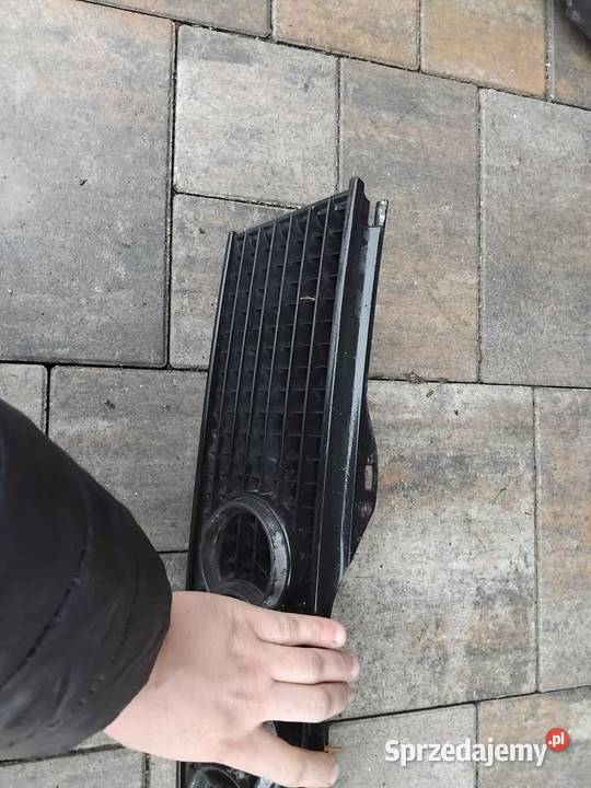 Atrapa gril Audi 90 B3 osobowe Grodków