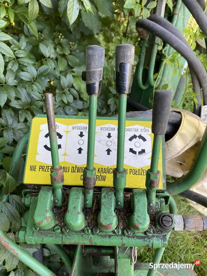 Ładowacz na tył ciągnika Troll 350 T274 Męcina