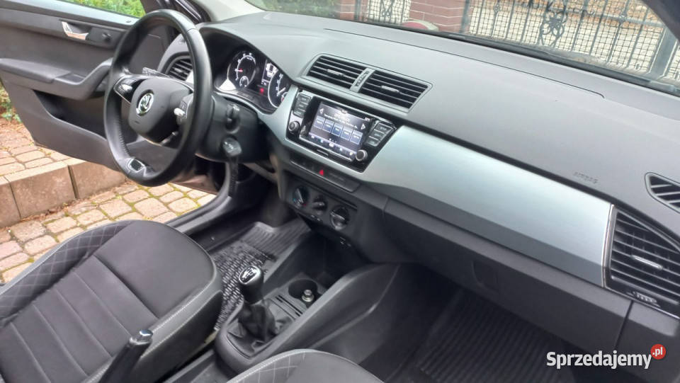 koda Fabia 10 TSI 95 Salon Serwis ASO FV23 243 manualna pomorskie