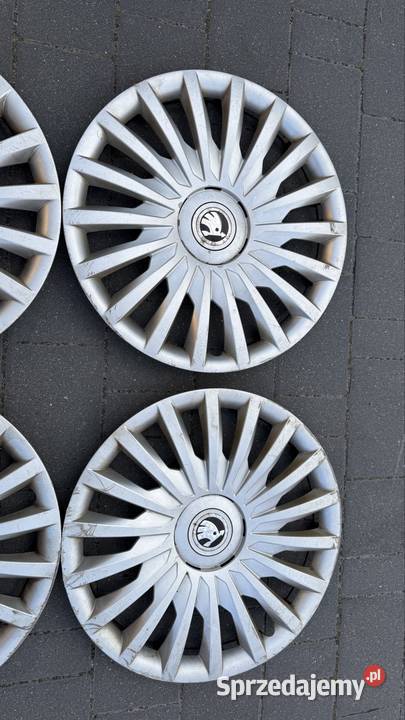 Dekle kapsle kołpaki skoda rozmiar 16 Radom