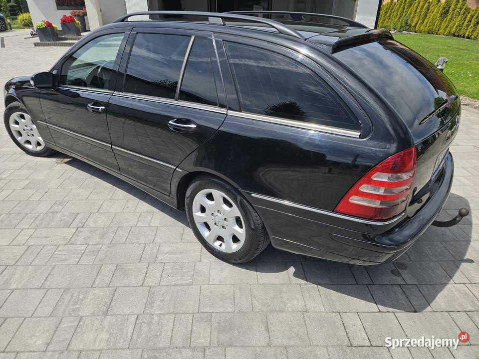 Mercedes c w203 oryginalny lakier doinwestowany mazowieckie Radom