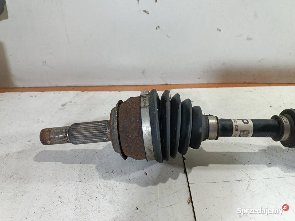PÓŁOŚ PRAWY PRZÓD NISSAN QASHQAI J11 12