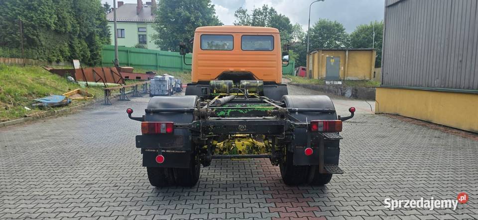 Samochód ciężarowy Mercedes 1614 SK Jordanów
