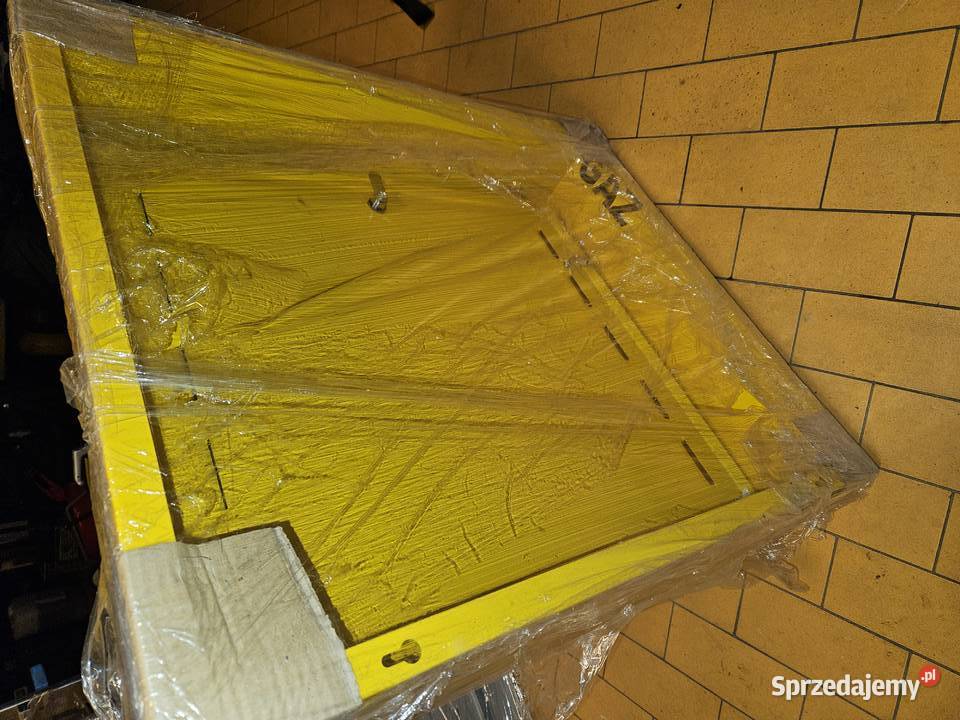 Szafka gazowa metalowa naścienna 650x775x150 Zabrze