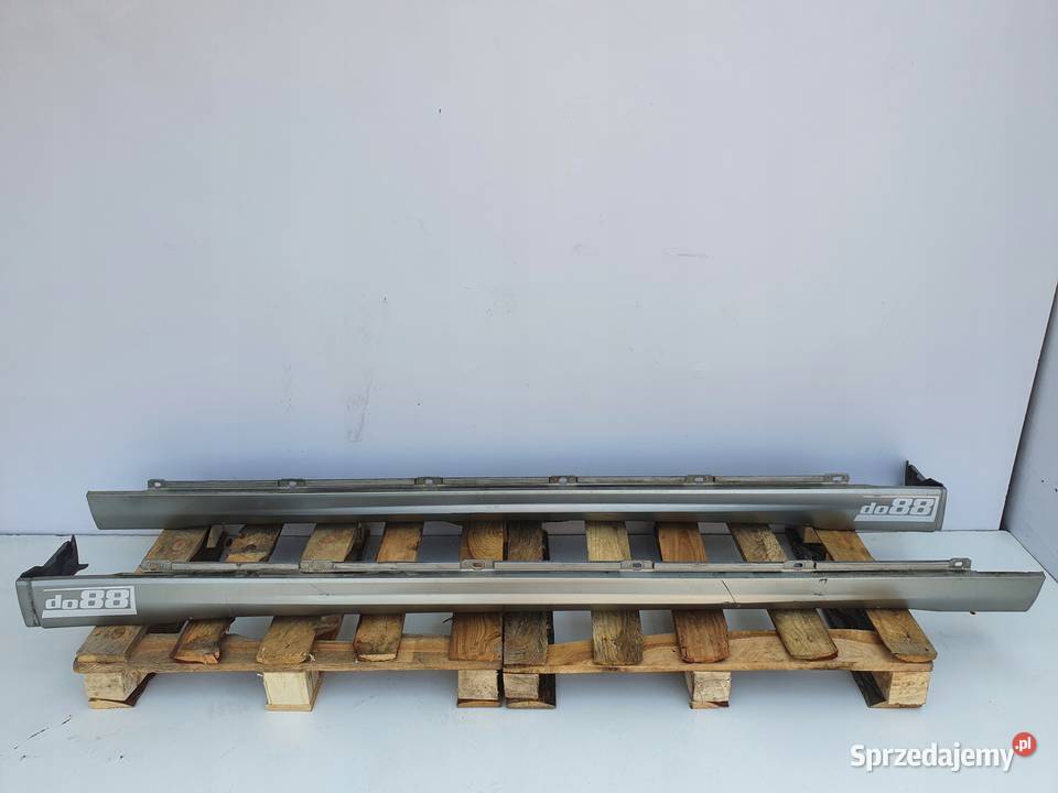 Opel Vectra C GTS HTB PROGI NAKŁADKI PROGOWE Rudka