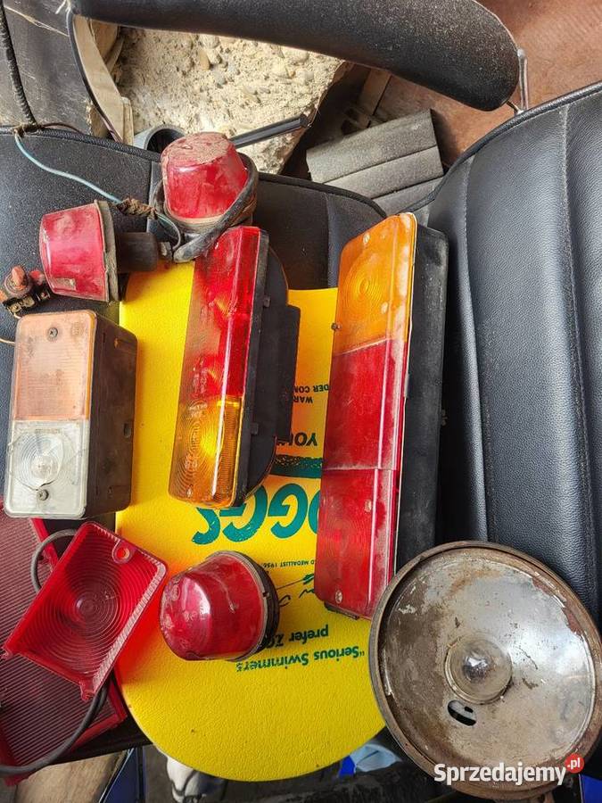 Lampy do ciągnika szkiełka całość 28zlotych Tarnów