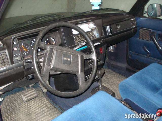 Sprzedam karawan volvo 240 benzyna+LPG warmińsko-mazurskie