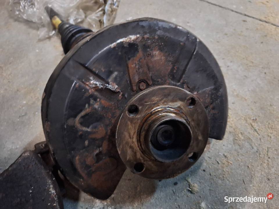 Audi 80 b4 zwrotnice przeguby i tarcze Sosnowiec