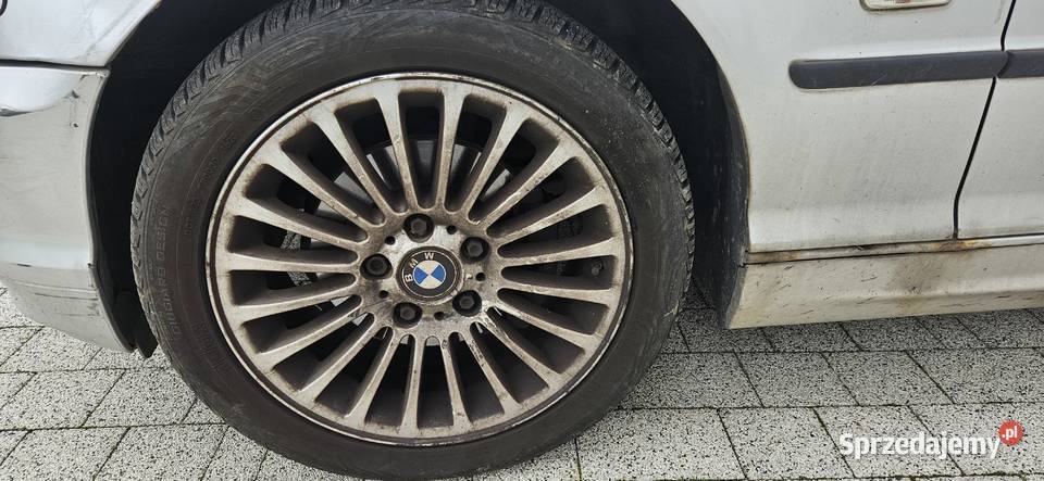 Alu felgi z oponami wielosezonowe do BMW E46 17 Wykroty sprzedam