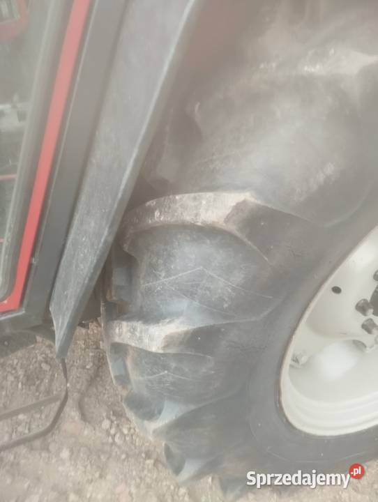 Ciągnik ursus C360 z ładowaczem Tur Paradyż