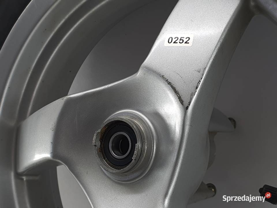 FELGA PRZOD KOLO PRZEDNIE OPONA 1207012 PEUGEOT łódzkie Janowice