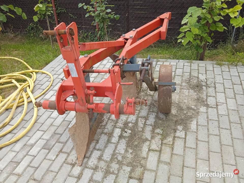 Pług trzyskibowy Pługi Rolnictwo Żuraw sprzedam