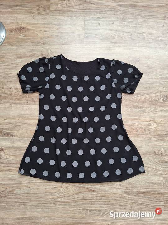 Śliczna zwiewna bluzka z krótkim rękawem w Kraków