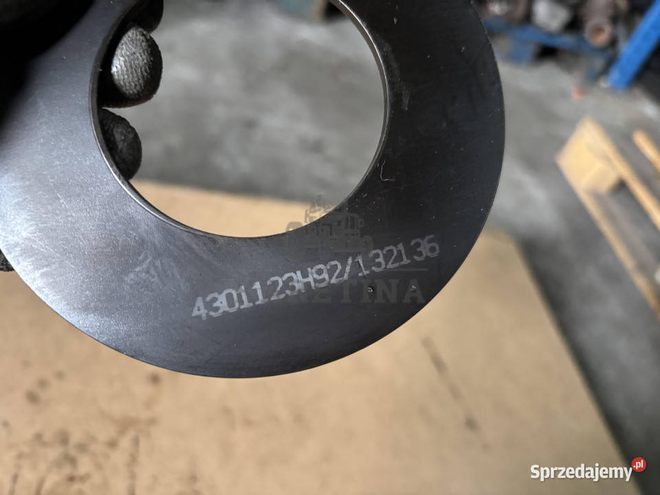 Claas AXION 830 Podkładka Spręzyna BELLEVILLE 00 wielkopolskie