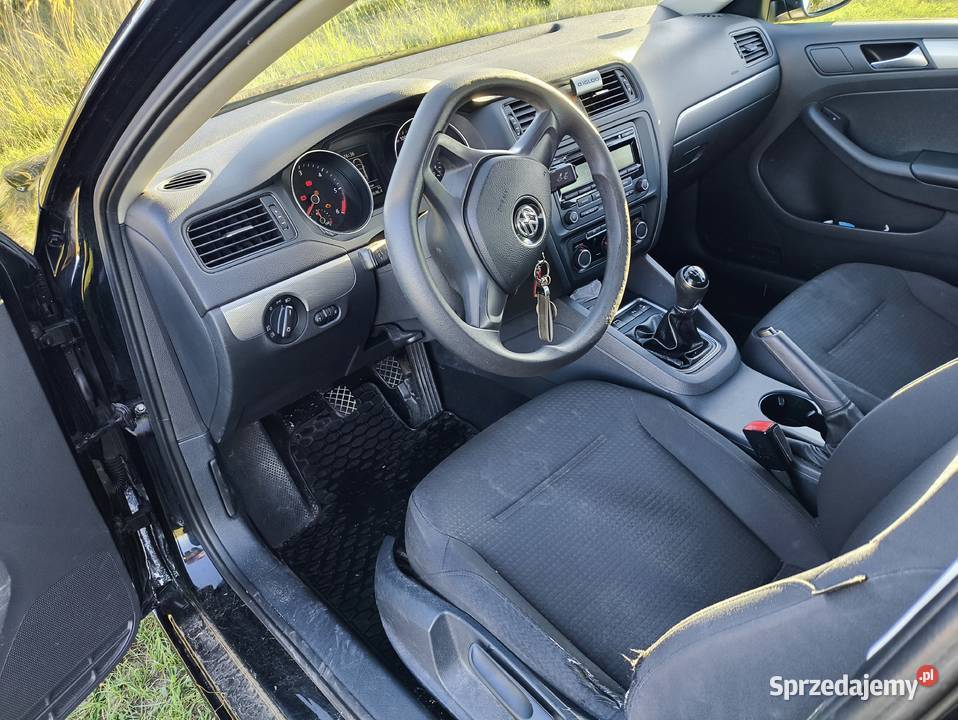 Volkswagen Jetta 20 TDI 2015 150 aluminiowe felgi Bochnia