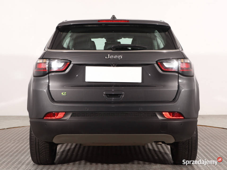 Jeep Compass 15 Turbo eHybrid asystent pasa ruchu Katowice