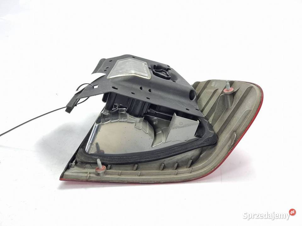 LAMPA LEWA TYŁ BMW E46 320 D Lipno